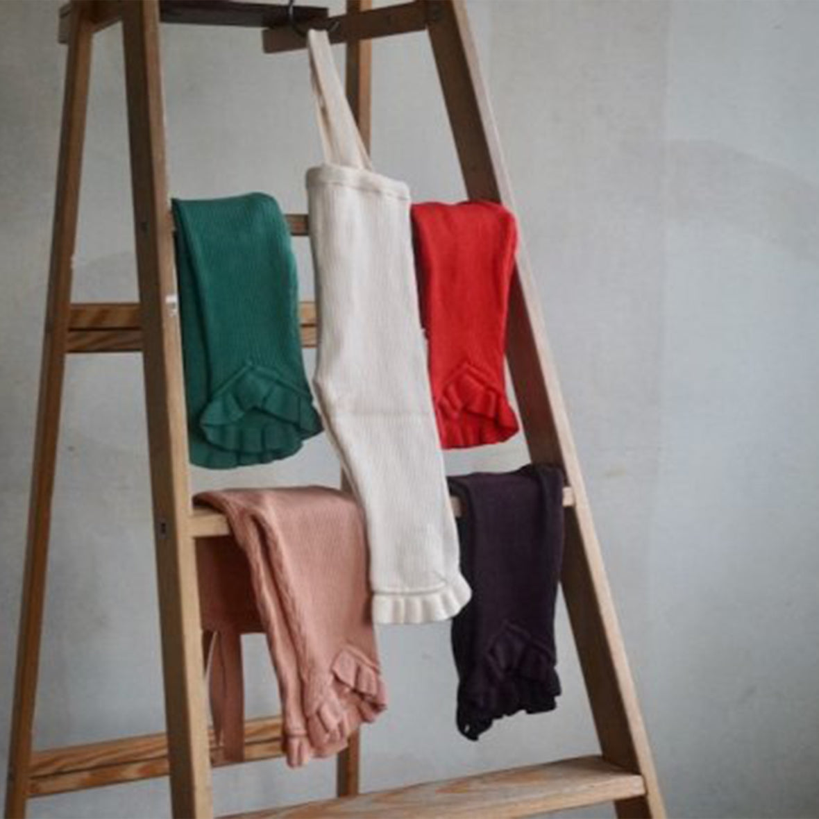 süß - Frilled Knit Unitard<TOMATO RED>