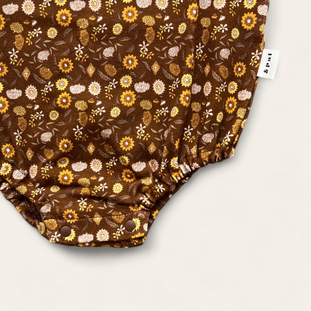 &pal - floral pattern rompers<brown>